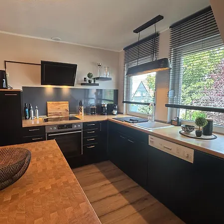 Lejlighed Beyerappartements- Fuer 6 - Balkon- 3 Schlafzimmer- Smarttv- Babygerecht- Kuechenzeile- Espresso Maschine- Ca 100m2 *